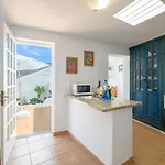 Caracolillos, El Apartament
