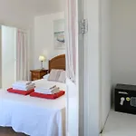 Caracolillos, El Apartament *